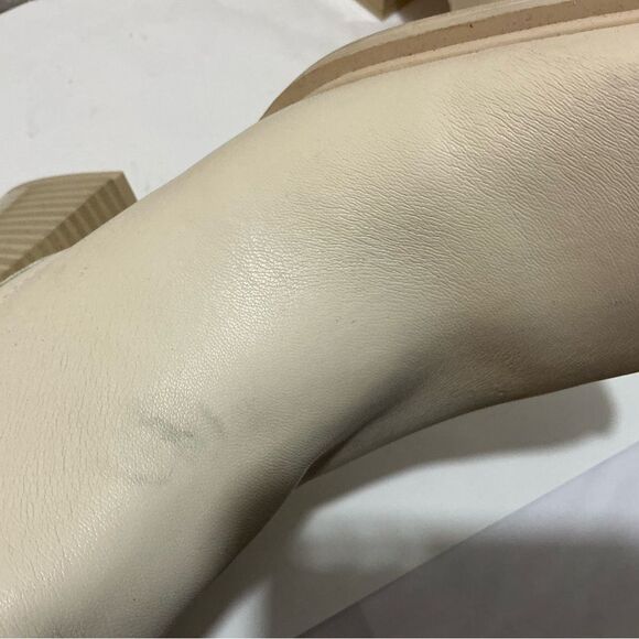 Circus by Sam Edelman Layla 2 Bootie in Modern Ivory - Picture 15 of 16